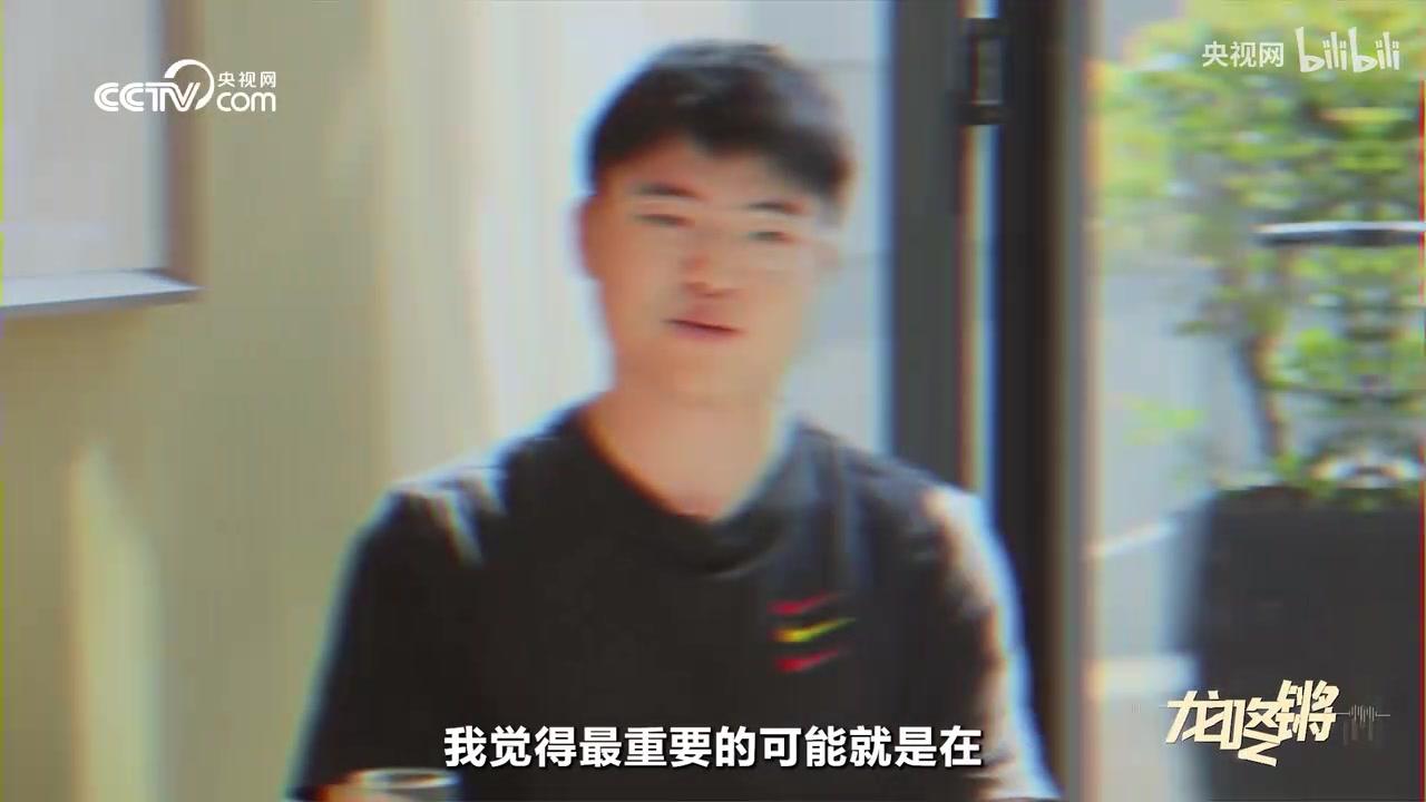 央视网对谈Uzi：第一次退役心有不甘，这才导致了后续的复出
